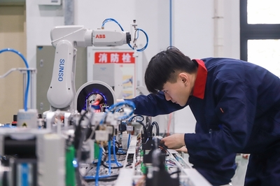 高職院校聚焦賽教融合 強化技術技能人才培養